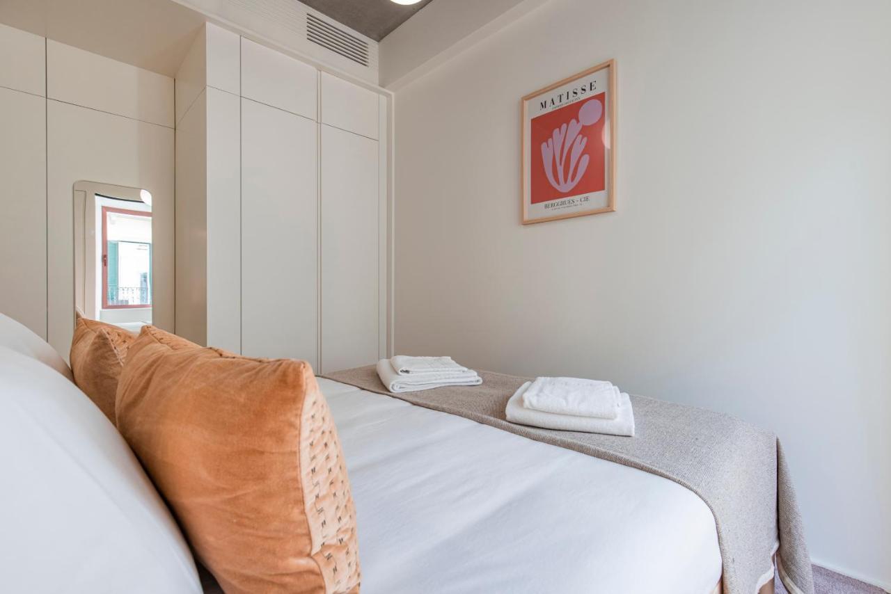 Deluxe 2Bdr Apartment W/ Patio By Lovelystay Lissabon Exterior foto