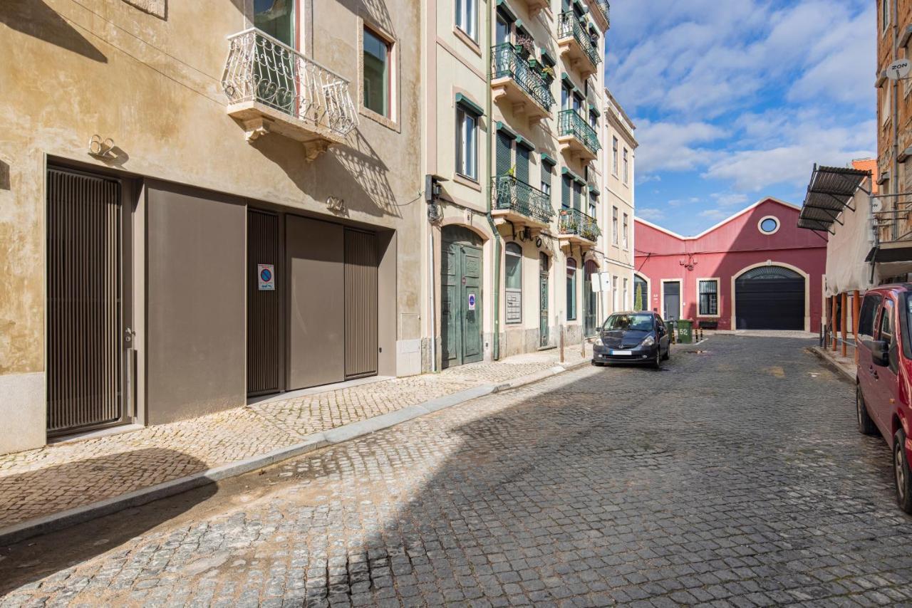 Deluxe 2Bdr Apartment W/ Patio By Lovelystay Lissabon Exterior foto