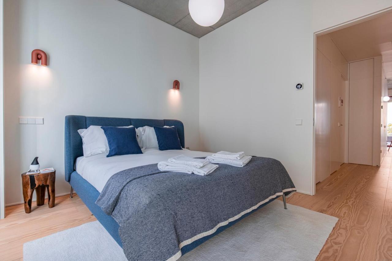 Deluxe 2Bdr Apartment W/ Patio By Lovelystay Lissabon Exterior foto