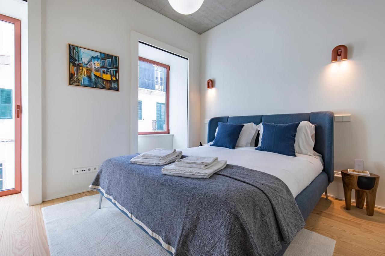 Deluxe 2Bdr Apartment W/ Patio By Lovelystay Lissabon Exterior foto